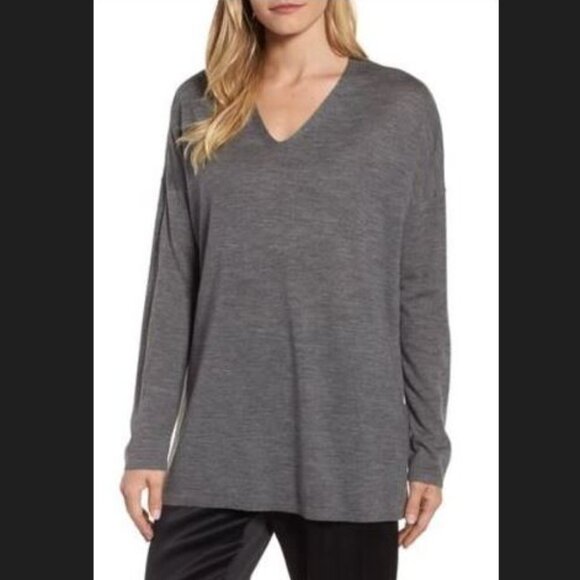 NWT New Eileen Fisher Cashmere Ash Gray V-Neck Tunic Sweater Size S/P - Picture 1 of 9
